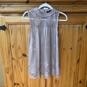NWT Miss Chievous Sleeveless Top Lace, Light Purple Women's Size Medium